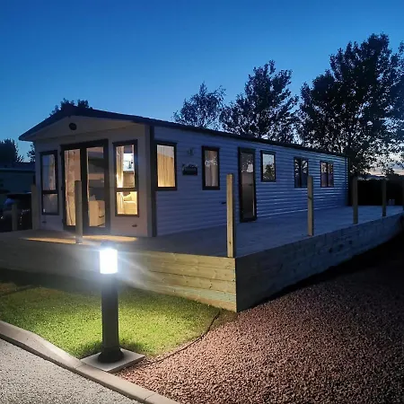 Serenity Holiday Not For Use By Contractors *